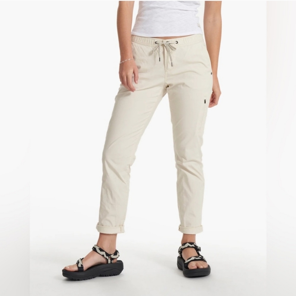 Vuori Cream Straight Leg Pants